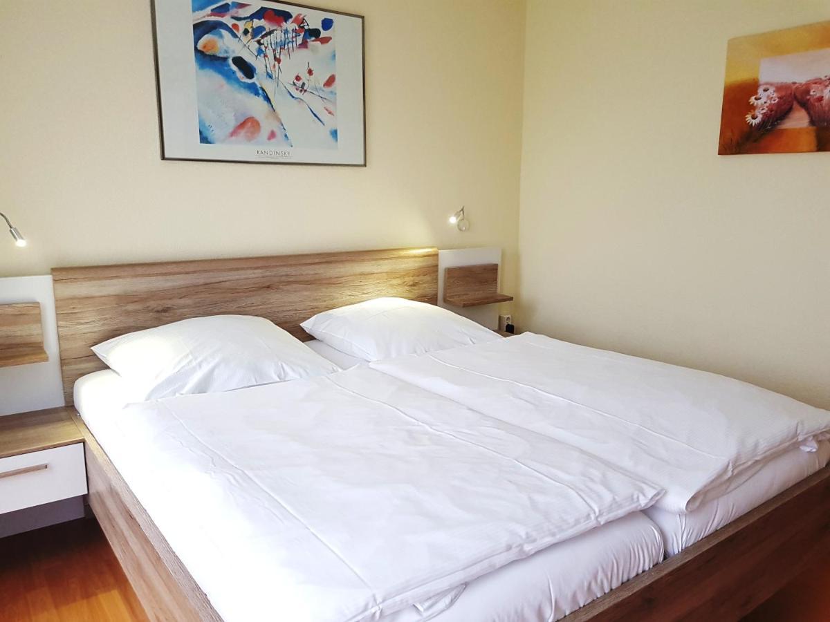 Ferienwohnung 5 Im Strandhaus Lobbe Dış mekan fotoğraf